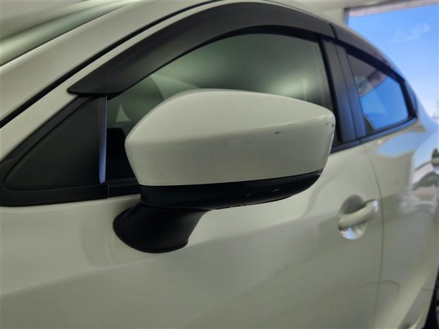 ＭＡＺＤＡ２ １５Ｃ　ユーティリティＰＫＧ　マツダコネクトナビ　バックカメラ　衝突被害ブレーキ　ドライブレコーダー　ＥＴＣ　レーンキープアシスト　リモコンキー×２　プッシュスタート　ＬＥＤヘッドライト　ステリングリモコン（39枚目）