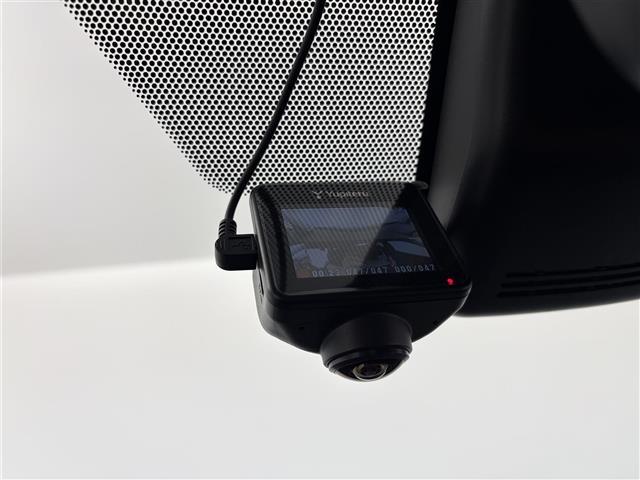 ヤリスクロス ハイブリッドG 純正8.8インチディスプレイオーディオナビ フルセグTV パノラミックビューモニター トヨタセーフティセンス ETC2.0 前方ドライブレコーダー 純正16インチアルミホイール LEDヘッドライト(20枚目)