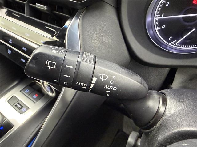 ハリアー Z 純正12.3インチナビ フルセグ Bluetooth接続 パノラミックビュー トヨタセーフティセンス 衝突被害軽減ブレーキ レーンキープアシスト レーダークルーズコントロール デジタルインナーミラー(8枚目)