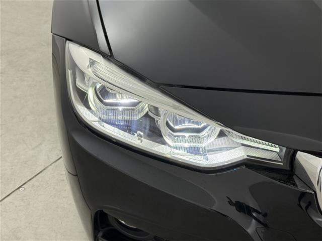 ３シリーズ ３１８ｉ　Ｍスポーツ　クルーズコントロール　インテリジェントセーフティー　ステアスイッチ　アイドリングストップ　ウィンカーミラー　フォグランプ　レーンキープアシスト　バックカメラ　ＬＥＤヘッドライト　Ｄ／Ｎ席パワーシート（35枚目）