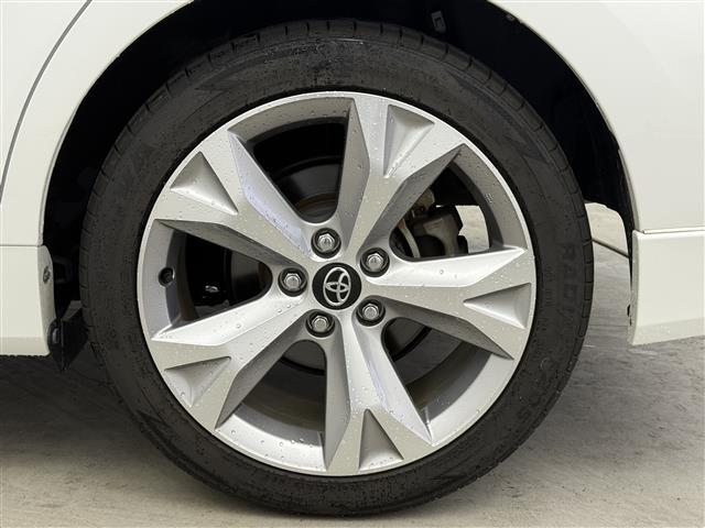 プリウスアルファ Sツーリングセレクション 純正HDDナビ 前後ドラレコ ETC 横滑り防止 オートライト フォグランプ TSC 純正18インチAWプッシュスタート スペアキー レザー調シートカバー(41枚目)