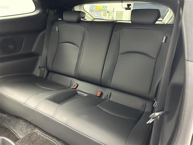 ＧＲヤリス ＲＺ　ハイパフォーマンス　ＪＢＬサウンド　純正ナビ　バックカメラ　ＥＴＣ２．０　ドラレコ　ハーフレザー　シートヒーター　ＢＳＭ　ＨＵＤ　電格ミラー　オートライト　ステアリングリモコン　フロアマット　純正１８インチＡＷ（25枚目）