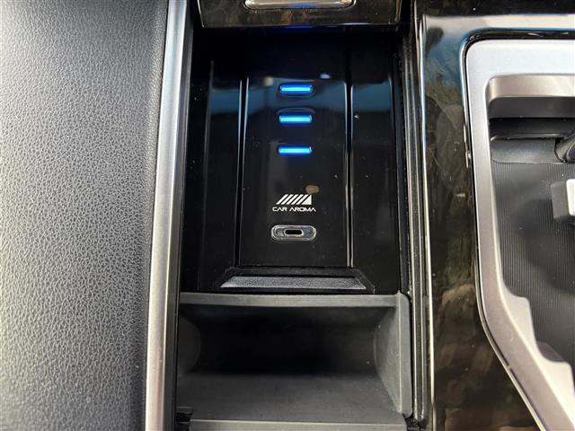 アルファード ２．５Ｓ　Ａパッケージ　タイプブラック　サンルーフ　アルパインＢＩＧＸ１１型ナビ（ＢＴ／フルセグＴＶ／ＣＤ／ＤＶＤ）　アルパインフリップダウンモニタ　バックカメラ　前後ドラレコ　ビルトインＥＴＣ　純正１８インチＡＷ（スタッドレス付ＡＷ車載）（13枚目）