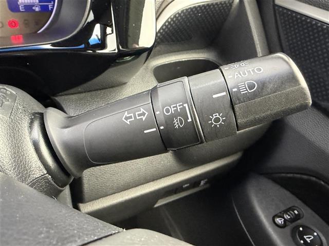 N-WGNカスタム G SSパッケージ 純正ナビ(CD/DVD/BT/ワンセグ) ETC バックカメラ СТВА 横滑り防止 クルーズコントロール ステアリングスイッチ USB充電 ディスチャージヘッドライト LEDフォグランプ(9枚目)