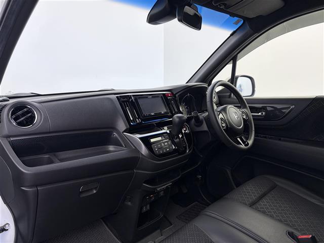 N-WGNカスタム G SSパッケージ 純正ナビ(CD/DVD/BT/ワンセグ) ETC バックカメラ СТВА 横滑り防止 クルーズコントロール ステアリングスイッチ USB充電 ディスチャージヘッドライト LEDフォグランプ(23枚目)