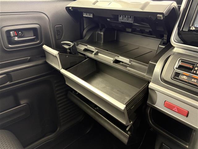 スペーシアギア ハイブリッドXZ ターボ スズキセーフティサポート 衝突被害軽減ブレーキ 車線逸脱警報 レーダークルーコントロール ステアリングスイッチ 両側電動スライドドア 純正ナビ ワンセグTV Bluetooth ステアリングスイッチ(14枚目)