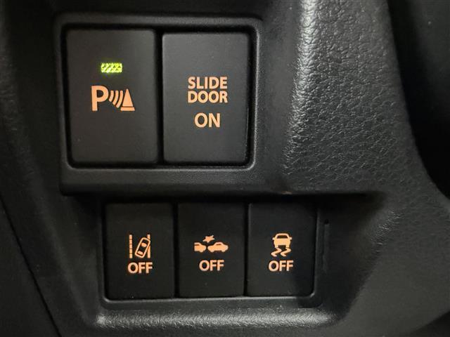 スペーシアギア ハイブリッドXZ ターボ スズキセーフティサポート 衝突被害軽減ブレーキ 車線逸脱警報 レーダークルーコントロール ステアリングスイッチ 両側電動スライドドア 純正ナビ ワンセグTV Bluetooth ステアリングスイッチ(17枚目)