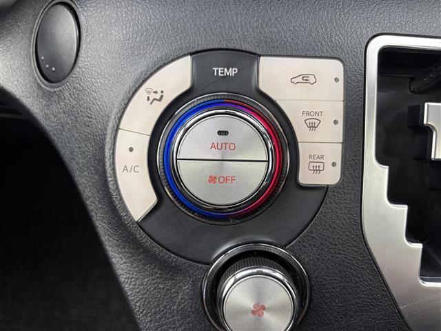 シエンタ ファンベースG 純正9インチナビ バックカメラ フルセグTV Bluetooth トヨタセーフティセンス 衝突被害軽減システム クルーズコントロール コーナーセンサー レーンキープアシスト 両側パワースライドドア(13枚目)