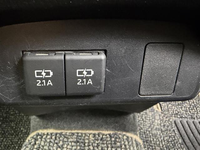 シエンタ ファンベースG 純正9インチナビ バックカメラ フルセグTV Bluetooth トヨタセーフティセンス 衝突被害軽減システム クルーズコントロール コーナーセンサー レーンキープアシスト 両側パワースライドドア(18枚目)