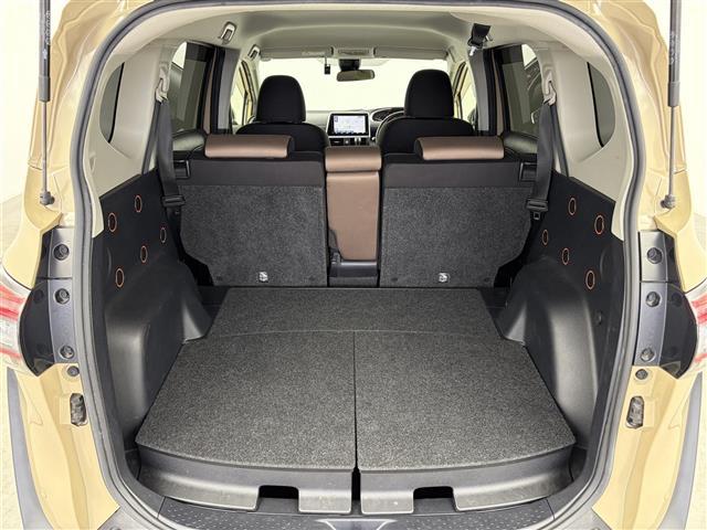 シエンタ ファンベースG 純正9インチナビ バックカメラ フルセグTV Bluetooth トヨタセーフティセンス 衝突被害軽減システム クルーズコントロール コーナーセンサー レーンキープアシスト 両側パワースライドドア(28枚目)