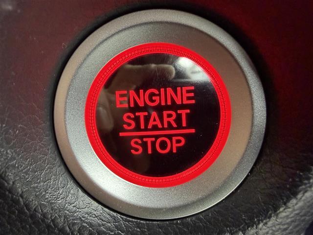 N-BOXカスタム L 純正7インチナビ バックカメラ Bluetooth ホンダセンシング 衝突被害軽減システム クルーズコントロール コーナーセンサー 横滑り防止装置 レーンキープアシスト オートライト ETC(5枚目)