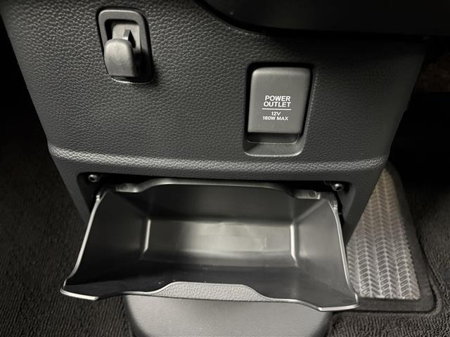 N-BOXカスタム L 純正7インチナビ バックカメラ Bluetooth ホンダセンシング 衝突被害軽減システム クルーズコントロール コーナーセンサー 横滑り防止装置 レーンキープアシスト オートライト ETC(14枚目)