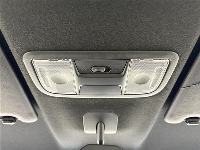 N-BOXカスタム L 純正7インチナビ バックカメラ Bluetooth ホンダセンシング 衝突被害軽減システム クルーズコントロール コーナーセンサー 横滑り防止装置 レーンキープアシスト オートライト ETC(21枚目)