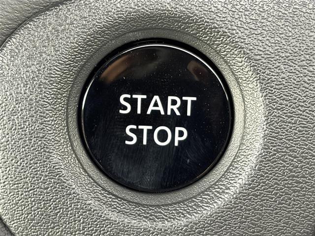 セレナ e-パワー ハイウェイスターV 登録済未使用車 両側パワースライドドア デジタルインナーミラー プロパイロット2.0 ワイヤレス充電 アラウンドビューモニター ETC2.0 コーナーセンサー 電子パーキング オートホールド(5枚目)