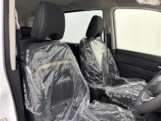 セレナ e-パワー ハイウェイスターV 登録済未使用車 両側パワースライドドア デジタルインナーミラー プロパイロット2.0 ワイヤレス充電 アラウンドビューモニター ETC2.0 コーナーセンサー 電子パーキング オートホールド(22枚目)