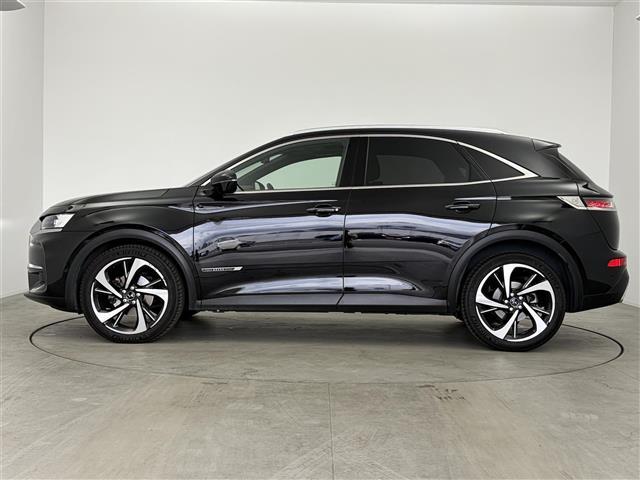 DS7クロスバック グランシック ブルーHDi サンルーフ 純正ナビ AM/FM Bluetooth USB iPod フルセグTV BRM製アナログ時計 クルコン レーンキープアシスト ブラインドスポットアシスト レザーシート パワーシート(36枚目)