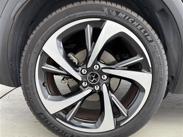 DS7クロスバック グランシック ブルーHDi サンルーフ 純正ナビ AM/FM Bluetooth USB iPod フルセグTV BRM製アナログ時計 クルコン レーンキープアシスト ブラインドスポットアシスト レザーシート パワーシート(39枚目)