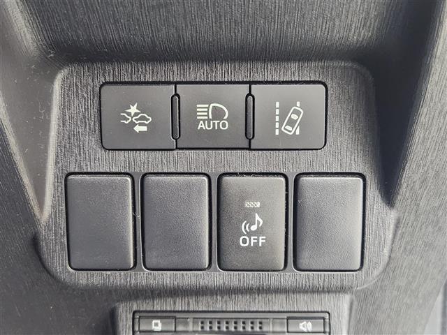 ◆最新ナビ（フルセグ・ワンセグ・ＤＶＤ再生）もご案内。カロッツェリア・アルパイン・イクリプスのナビを取扱しておりバックカメラ（バックモニター）後席モニター（フリップダウンモニター）の取付も可能です。