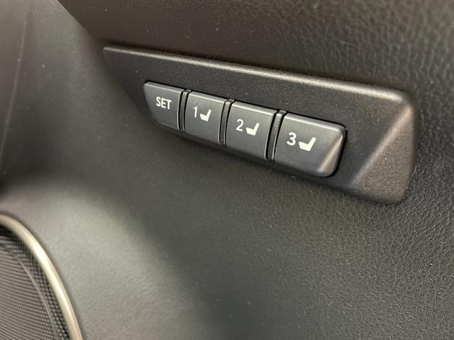 ���ŐV�i�r�i�t���Z�O�E�����Z�O�E�c�u�c�Đ��j�����ē��B�J���b�c�F���A�E�A���p�C���E�C�N���v�X�̃i�r���戵���Ă���o�b�N�J�����i�o�b�N���j�^�[�j��ȃ��j�^�[�i�t���b�v�_�E�����j�^�[�j�̎�t���\�ł��B