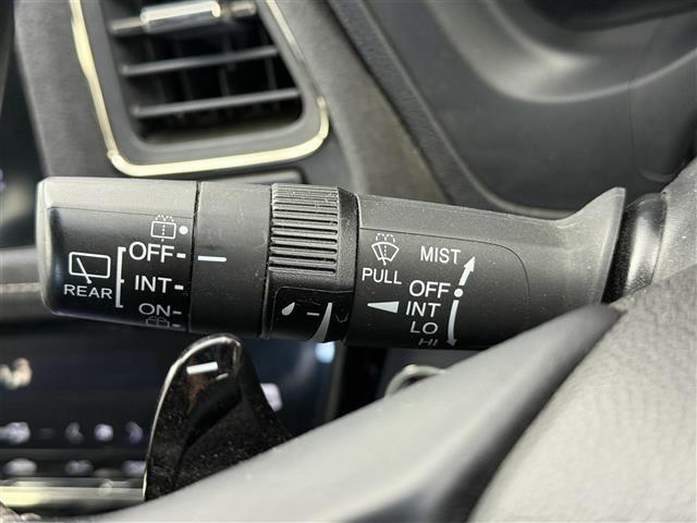 ヴェゼル ハイブリッド 純正ナビ(CD・DVD・Bluetooth・フルセグTV・USB・HDMI)バックカメラ 前後ドライブレコーダー ETC 前席シートヒーター クルーズコントロール パドルシフト LEDオートライト(7枚目)