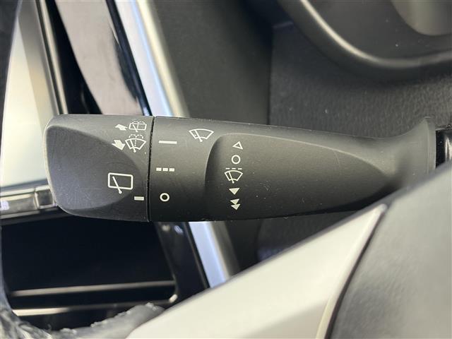 タンク カスタムＧ　純正ナビ（フルセグＴＶ・ＨＤＭＩ・ＵＳＢ・ラジオ）バックカメラ　両側パワースライドドア　純正ドライブレコーダー　ＥＴＣ２．０　クルーズコントロール　シートヒーター　オートハイビーム　ＬＥＤヘッドライト（8枚目）