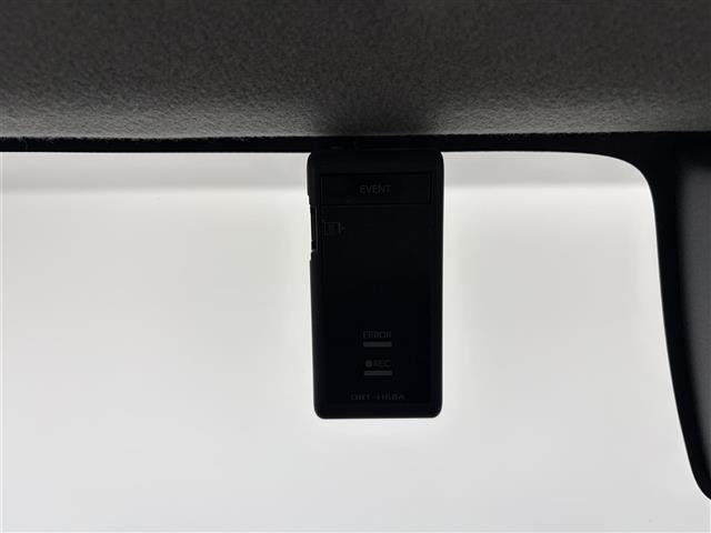 タンク カスタムＧ　純正ナビ（フルセグＴＶ・ＨＤＭＩ・ＵＳＢ・ラジオ）バックカメラ　両側パワースライドドア　純正ドライブレコーダー　ＥＴＣ２．０　クルーズコントロール　シートヒーター　オートハイビーム　ＬＥＤヘッドライト（20枚目）