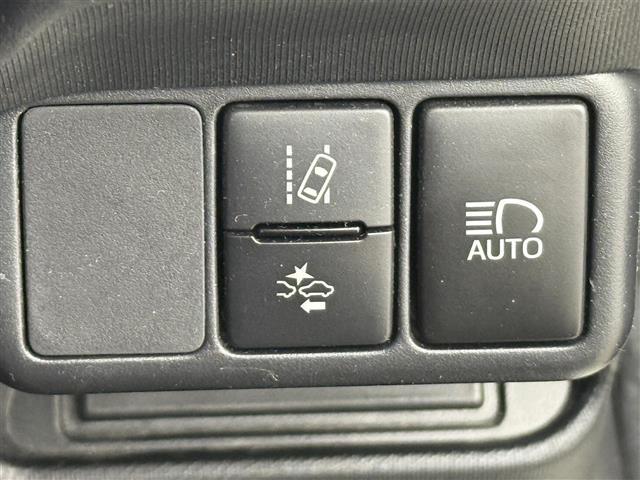 アクア Ｇ　純正ナビ（フルセグＴＶ・ＣＤ・ＤＶＤ・Ｂｌｕｅｔｏｏｔｈ・ラジオ）バックカメラ　ドライブレコーダー　ＥＴＣ　前席シートヒーター　前席パワーシート　クルーズコントロール　パドルシフト　ＬＥＤオートライト（12枚目）