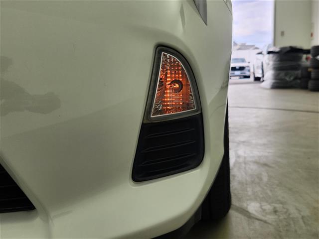 アクア Ｓ　純正ナビ　フルセグＴＶ　Ｂｌｕｅｔｏｏｔｈ・ＣＤ・ＤＶＤ　バックカメラ　ＥＴＣ　前席シートヒーター　ドライブレコーダー　盗難防止装置　ＬＥＤオートライト　コーナーポール　スマートキー　プッシュスタート（38枚目）