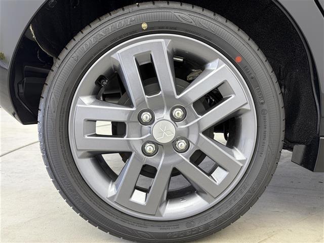 デリカミニ T プレミアム 届出済未使用車 4WD ターボ e-Assist マイパイロット 純正ディスプレイオーディオ マルチアラウンドモニター ステアリングリモコン ステアリングヒーター 衝突軽減ブレーキ レーダークルーズ(39枚目)