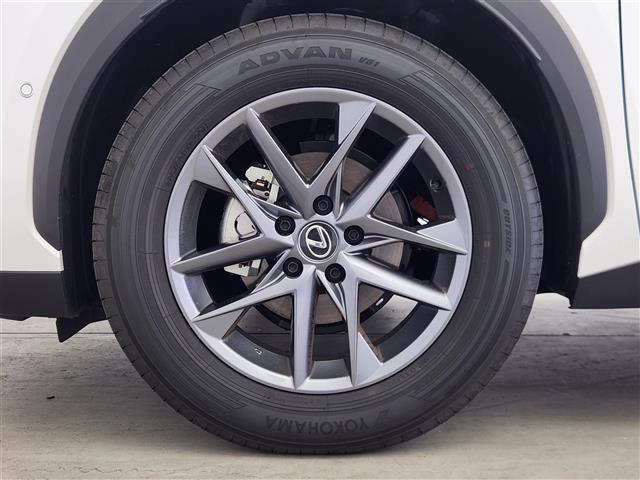 LBX エレガント ワンオーナー 純正9.8インチナビ フルセグTV パノラミックビューモニター レクサスチームメイト レクサスセーフティシステム ワイヤレス充電 ETC2.0 ドラレコ パワーシート シートヒーター(40枚目)