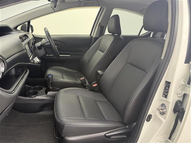 アクア Ｇブラックソフトレザーセレクション　純正７インチナビ　バックカメラ　Ｂｌｕｅｔｏｏｔｈ　ワンセグＴＶ　トヨタセーフティセンス　衝突被害軽減システム　クルーズコントロール　横滑り防止装置　レーンキープアシスト　オートライト　ＥＴＣ（20枚目）