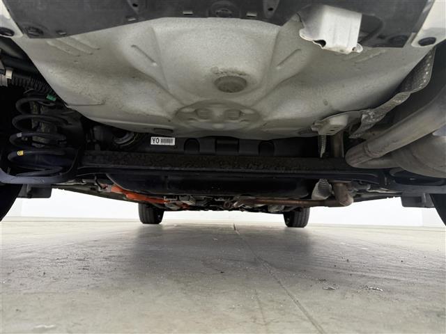 アクア Ｇブラックソフトレザーセレクション　純正７インチナビ　バックカメラ　Ｂｌｕｅｔｏｏｔｈ　ワンセグＴＶ　トヨタセーフティセンス　衝突被害軽減システム　クルーズコントロール　横滑り防止装置　レーンキープアシスト　オートライト　ＥＴＣ（37枚目）