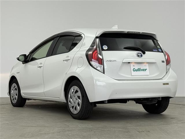 アクア Ｇブラックソフトレザーセレクション　純正７インチナビ　バックカメラ　Ｂｌｕｅｔｏｏｔｈ　ワンセグＴＶ　トヨタセーフティセンス　衝突被害軽減システム　クルーズコントロール　横滑り防止装置　レーンキープアシスト　オートライト　ＥＴＣ（43枚目）