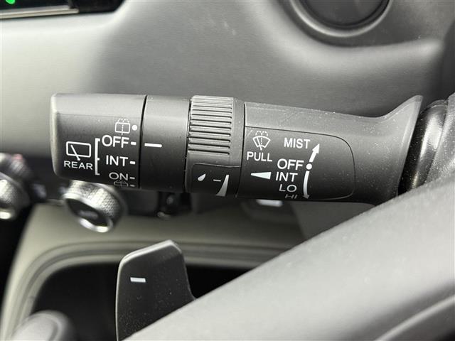ヴェゼル ｅ：ＨＥＶ　Ｘ　ワンオーナー　純正ディスプレイオーディオ　バックカメラ　Ｂｌｕｅｔｏｏｔｈ　Ａｐｐｌｅ　ＣａｒＰｌａｙ　ＡｎｄｒｏｉｄＡｕｔｏ　ホンダセンシング　衝突被害軽減システム　クルーズコントロール　ＥＴＣ（7枚目）