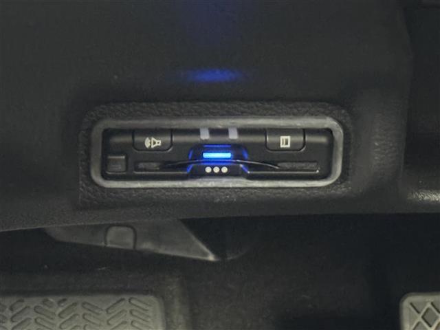ヴェゼル ｅ：ＨＥＶ　Ｘ　ワンオーナー　純正ディスプレイオーディオ　バックカメラ　Ｂｌｕｅｔｏｏｔｈ　Ａｐｐｌｅ　ＣａｒＰｌａｙ　ＡｎｄｒｏｉｄＡｕｔｏ　ホンダセンシング　衝突被害軽減システム　クルーズコントロール　ＥＴＣ（12枚目）