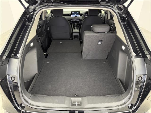 ヴェゼル ｅ：ＨＥＶ　Ｘ　ワンオーナー　純正ディスプレイオーディオ　バックカメラ　Ｂｌｕｅｔｏｏｔｈ　Ａｐｐｌｅ　ＣａｒＰｌａｙ　ＡｎｄｒｏｉｄＡｕｔｏ　ホンダセンシング　衝突被害軽減システム　クルーズコントロール　ＥＴＣ（25枚目）