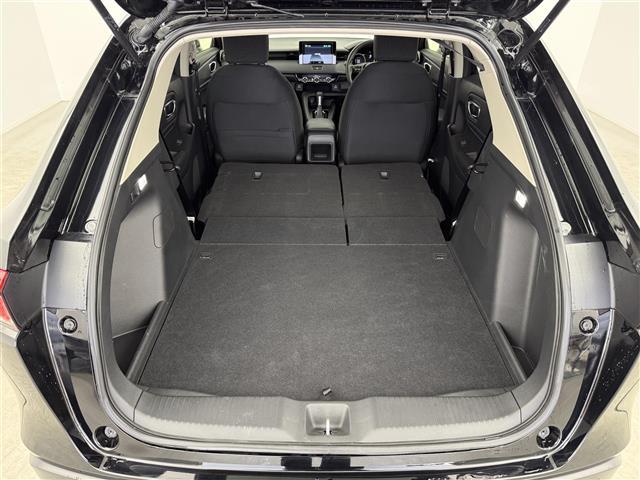 ヴェゼル ｅ：ＨＥＶ　Ｘ　ワンオーナー　純正ディスプレイオーディオ　バックカメラ　Ｂｌｕｅｔｏｏｔｈ　Ａｐｐｌｅ　ＣａｒＰｌａｙ　ＡｎｄｒｏｉｄＡｕｔｏ　ホンダセンシング　衝突被害軽減システム　クルーズコントロール　ＥＴＣ（26枚目）