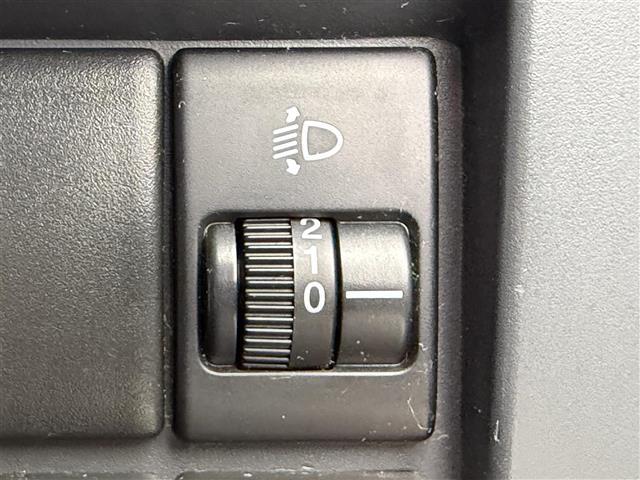 ワゴンＲ ＦＸ－Ｓリミテッド　社外７インチナビ　フルセグテレビ　Ｂｌｕｅｔｏｏｔｈ　ＨＤＭＩ端子　ＥＴＣ　ハロゲンヘッドライト　社外アルミホイール　社外フロアマット（12枚目）