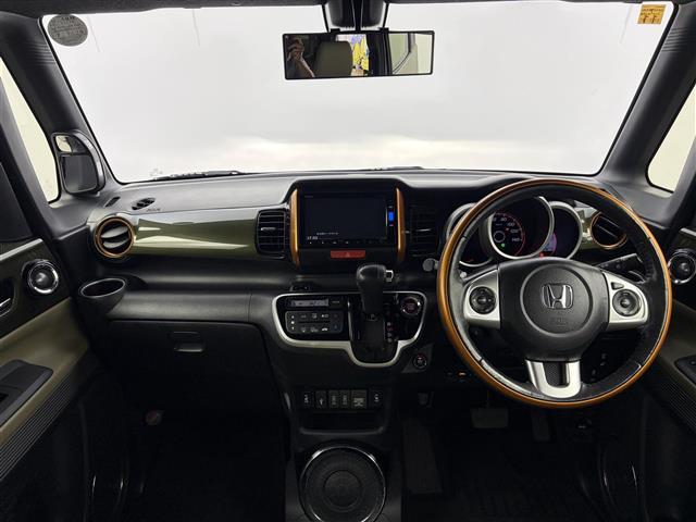 N-BOXスラッシュ X・ターボパッケージ 純正SDナビ クルコン Bluetoot シートヒーター エアシート ステアリングヒーター ステアリングリモコン レザーシート 電動PK ETC 純正AW 純正フロアマット アイドリングストップ(2枚目)