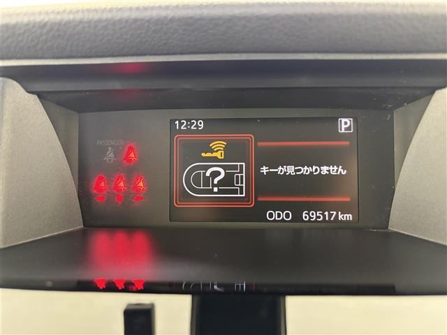 タンク カスタムＧ　Ｓ　純正ＳＤナビ　バックカメラ　ＥＴＣ２．０　ドラレコ　純正フロアマット　ＬＥＤライト　ステアリングリモコン　両側パワースライドドア　スマートキー　ドアバイザー　電動格納ミラー　オートライト　ソナー（13枚目）