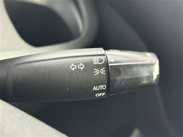 フレアワゴンカスタムスタイル ＸＧ　ナビＣＡ９ＴＦ　衝突軽減　パワスラ　シートヒーター　スマートキー　プッシュスタート　ステアリングスイッチ　オートエアコン　オートライト　ＨＩＤライト　フォグ　保証書　取説　記録簿　スペアキー（7枚目）