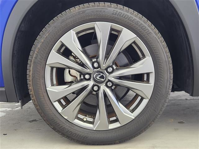 ＵＸ ＵＸ２５０ｈ　Ｆスポーツ　純正ナビ　バックカメラ　レザーシート　プリクラッシュセーフティ　レーダークルーズコントロール　純正１８インチアルミホイール　フルセグＴＶ　ドライブレコーダー　シートヒーター　スマートキー　キーレス（40枚目）