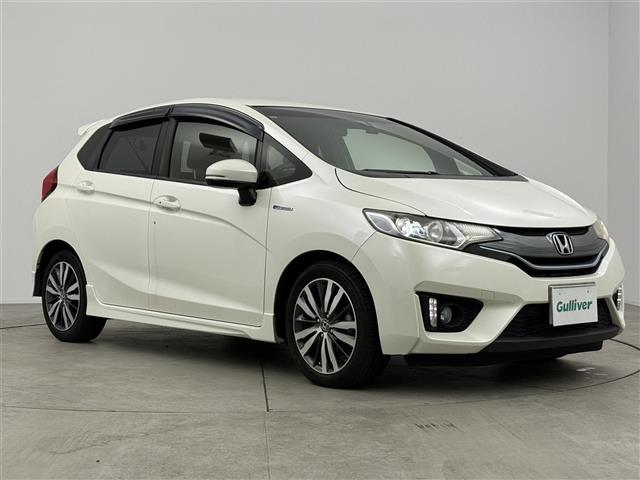 フィットハイブリッド Ｓパッケージ　純正ナビ　バックカメラ　衝突軽減ブレーキ　純正１６インチアルミホイール　クルーズコントロール　ワンセグＴＶ　ＬＥＤヘッドライト　ドライブレコーダー　スマートキー　キーレス　電動格納ミラー　ＥＴＣ（26枚目）