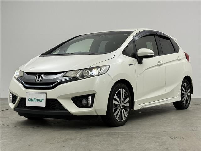 フィットハイブリッド Ｓパッケージ　純正ナビ　バックカメラ　衝突軽減ブレーキ　純正１６インチアルミホイール　クルーズコントロール　ワンセグＴＶ　ＬＥＤヘッドライト　ドライブレコーダー　スマートキー　キーレス　電動格納ミラー　ＥＴＣ（32枚目）