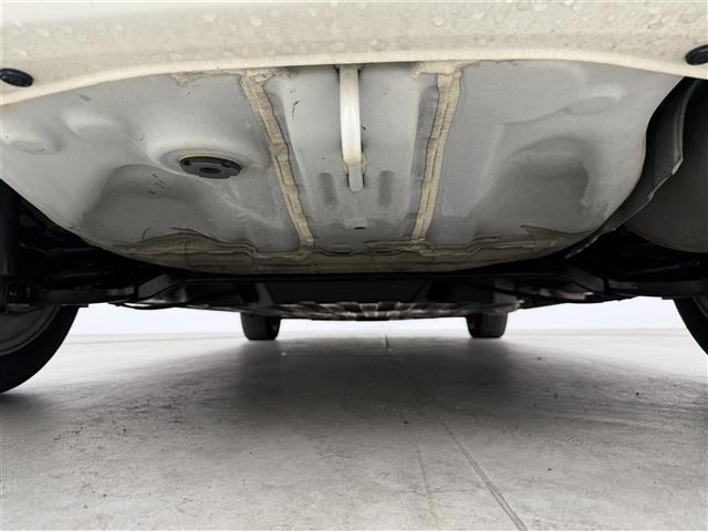 フィットハイブリッド Ｓパッケージ　純正ナビ　バックカメラ　衝突軽減ブレーキ　純正１６インチアルミホイール　クルーズコントロール　ワンセグＴＶ　ＬＥＤヘッドライト　ドライブレコーダー　スマートキー　キーレス　電動格納ミラー　ＥＴＣ（37枚目）