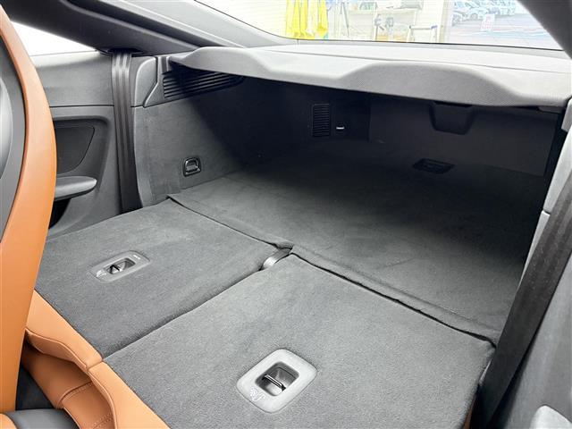 ＴＴクーペ ４５ＴＦＳＩクワトロ　純正ＨＤＤナビ　バックカメラ　衝突軽減システム　ＥＴＣ２．０　ドライブレコーダー　レザーシート　パワーシート　電動パーキングブレーキ　オートブレーキホールド　パドルシフト　コーナーセンサー（26枚目）