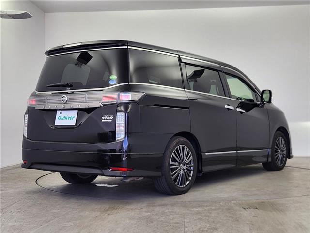 エルグランド ２５０ＨＷＳ　Ｓ　アーバンクロム　サンルーフ　純正エアロ（フロント／サイド）　純正メーカーナビ　Ｂｌｕｅｔｏｏｔｈ接続　ワンセグＴＶ　ＤＶＤ／ＣＤ　ＡＭ／ＦＭ　ＵＳＢ　ＡＵＸ　両側パワースライドドア　クルーズコントロール　ドラレコ（33枚目）