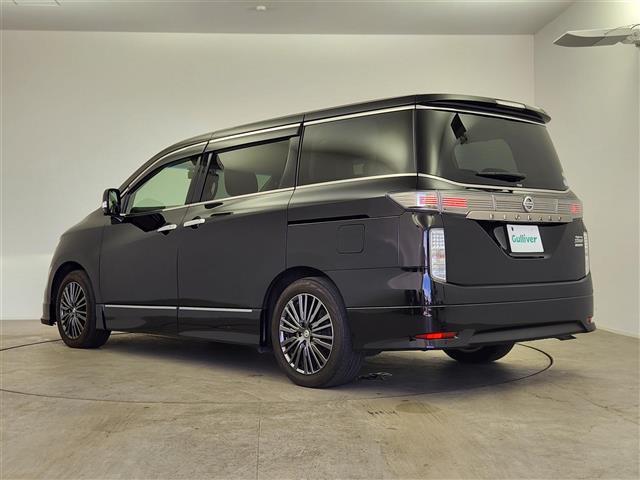 エルグランド ２５０ＨＷＳ　Ｓ　アーバンクロム　サンルーフ　純正エアロ（フロント／サイド）　純正メーカーナビ　Ｂｌｕｅｔｏｏｔｈ接続　ワンセグＴＶ　ＤＶＤ／ＣＤ　ＡＭ／ＦＭ　ＵＳＢ　ＡＵＸ　両側パワースライドドア　クルーズコントロール　ドラレコ（43枚目）