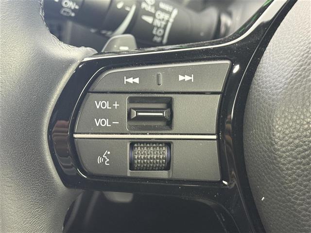 ステップワゴン e:HEVスパーダ 純正ナビ パノラマモニター フリップダウンモニター 両側パワースライドドア BSM 衝突軽減ブレーキ ACC フルセグTV ドライブレコーダー ハーフレザーシート シートヒーター スマートキー ETC(5枚目)