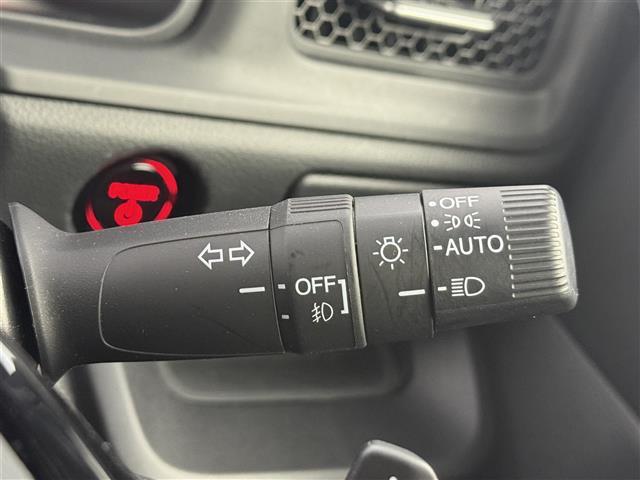 ステップワゴン e:HEVスパーダ 純正ナビ パノラマモニター フリップダウンモニター 両側パワースライドドア BSM 衝突軽減ブレーキ ACC フルセグTV ドライブレコーダー ハーフレザーシート シートヒーター スマートキー ETC(8枚目)